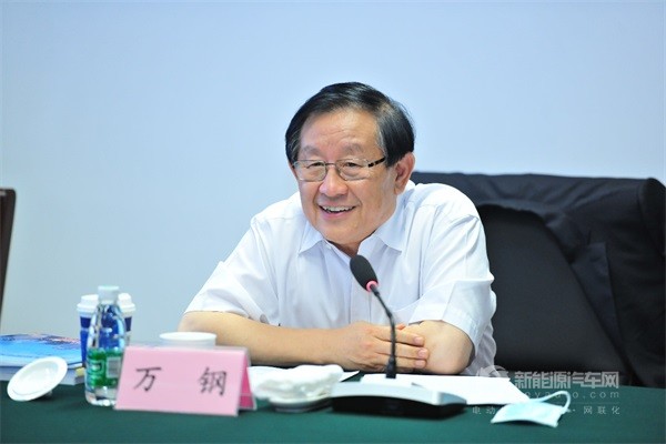 中国科学技术协会主席万钢