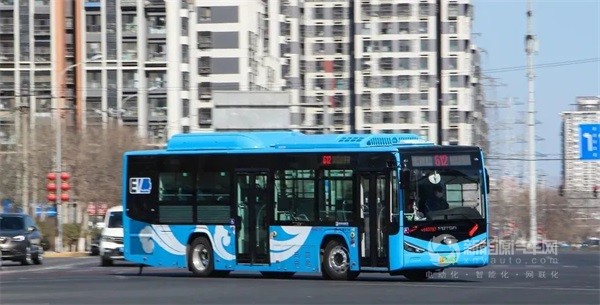 欧辉BJ6109客车