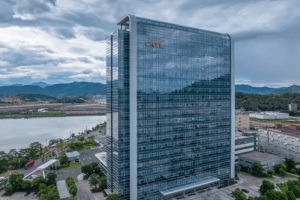 安全性及可靠性更高 宁德时代计划2023年推出凝聚态电池