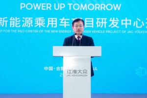 江汽集团总经理李明：支持新能源商用车发展