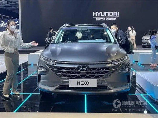 现代NEXO氢燃料电池车