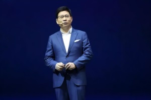 华为终端BG CEO余承东：做低端车可卖很多，但没意义