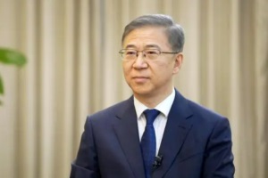 发改委赵辰昕：2023年继续支持新能源汽车消费