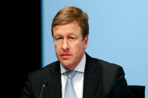 宝马CEO Oliver Zipse：电动车未来变得不那么昂贵 但绝不会便宜！