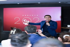 蔚来总裁秦力洪：150kWh电池包预计暑期上线
