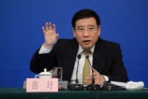 工业和信息化部原部长苗圩：建议新能源汽车免购置税政策延续