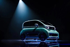 2023款KiWi EV荣获“地平线杯”年度智能电动车荣誉称号