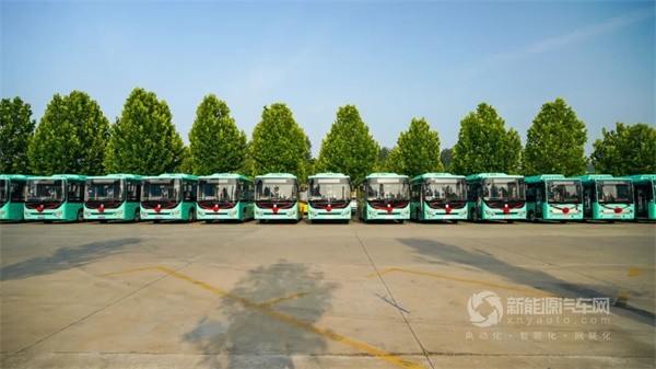 吉利星际新能源客车