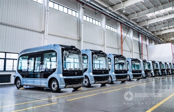 金旅驰睿自动驾驶客车