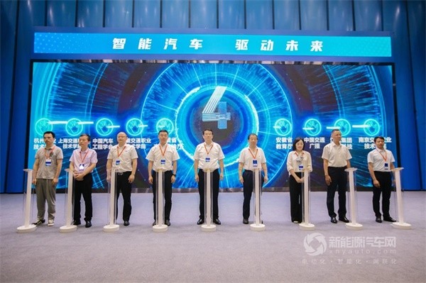 江淮钇为3