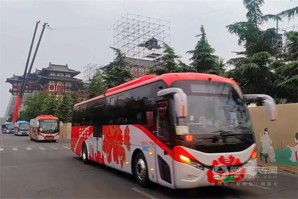 格力钛新能源客车