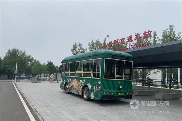 格力钛新能源铛铛车