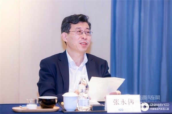 百人会 奥动新能源