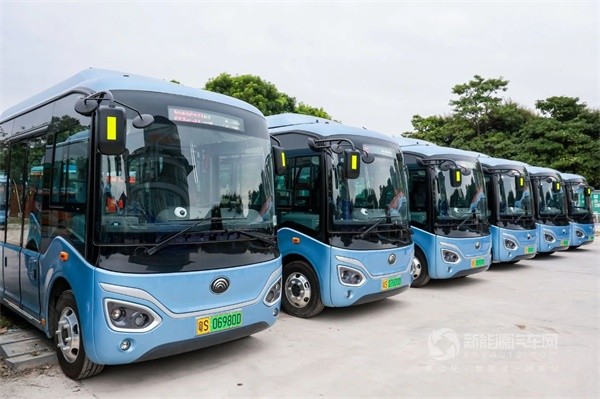 宇通新能源客车