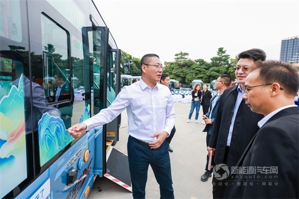 宇通新能源客车