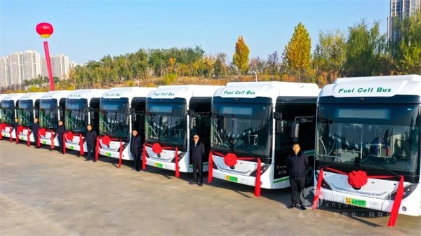 宇通新能源客车
