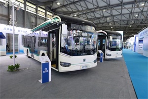 申沃客车携全新氢燃料电池公交车亮相上海客车展