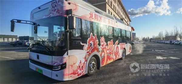 吉利星际客车