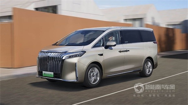 高山 PHEV