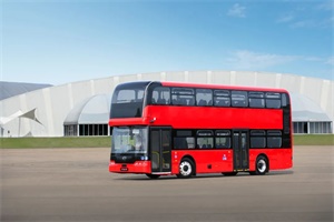 搭载新一代刀片电池 比亚迪BD11电动双层巴士在伦敦首发