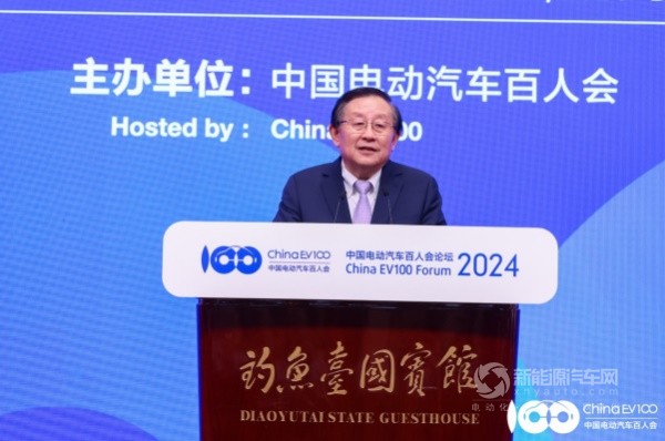 中国科学技术协会主席万钢