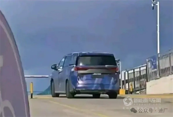 比亚迪王朝新MPV