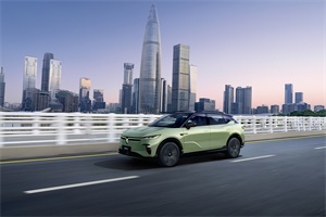 最卷CEO自驾800km为新车造势，岚图知音能否成为纯电SUV新卷王