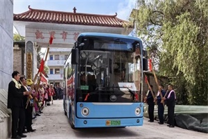 暖到百姓心里头!宇通新能源客车助力凯里公交转型升级!