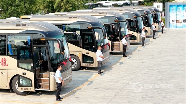中通H系客车