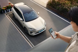 2025最值得期待中型SUV 比亚迪海狮06北京上市 售价13.98万起