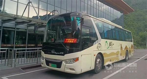 中通H11E纯电动客车