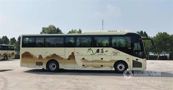 中通H11E纯电动客车