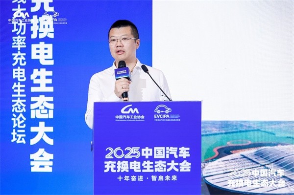 陆旭东