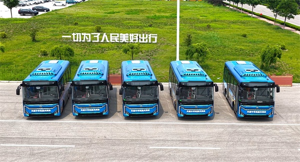 中通 Z6 纯电公交