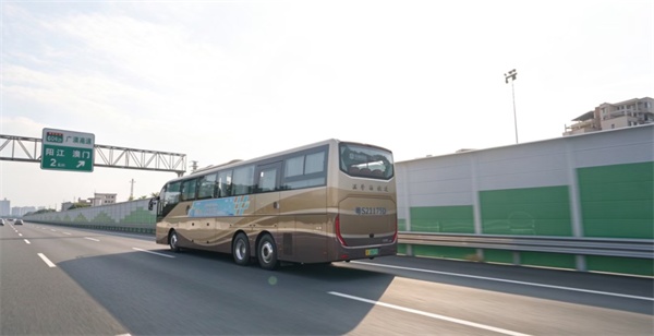 中通客车H13E