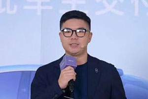 湖南首批交付启程，赵长江称智界R7定义家用SUV新标准