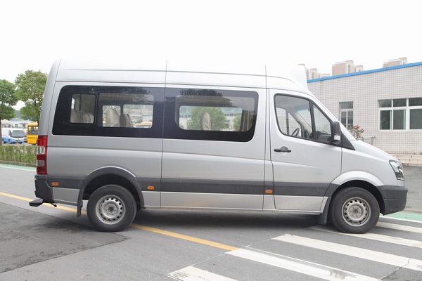 东风EQ6600CBEV5公交车（纯电动10-16座）