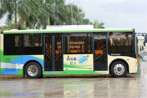 五洲龙FDG6801EVG1公交车（纯电动15-24座）