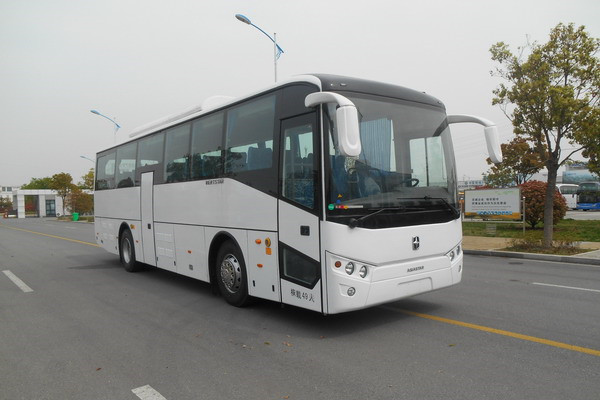 亚星YBL6117HBEV15客车（纯电动24-51座）