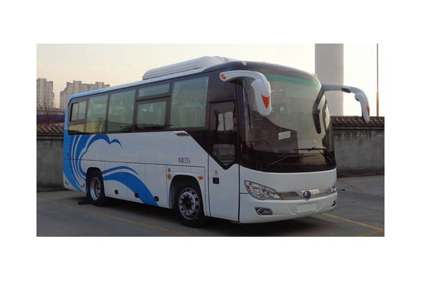 宇通ZK6826BEVQY52客车（纯电动24-35座）