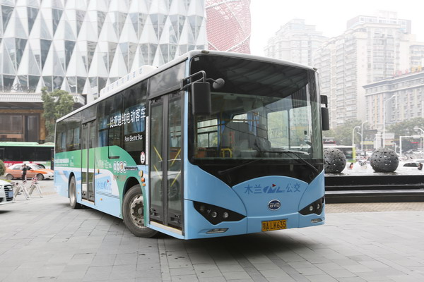 比亚迪BYD6100LGEV7公交车(纯电动20-39座)