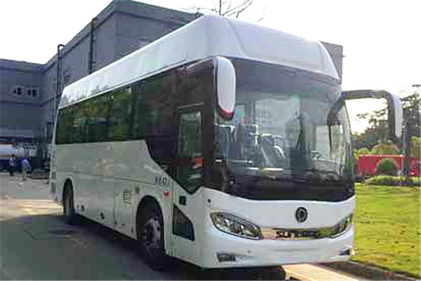 申龙SLK6903AFCEVH客车（燃料电池24-42座）