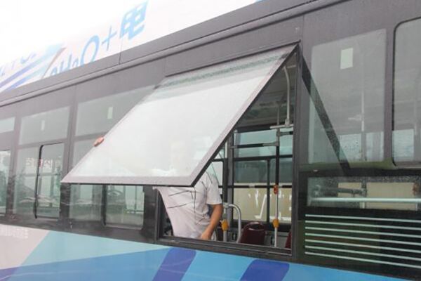 中通LCK6120FCEVG公交车（燃料电池50座以上）