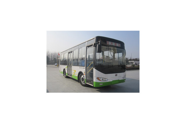 楚风HQG6810HEV插电式公交车（柴油/电混动国五10-30座）