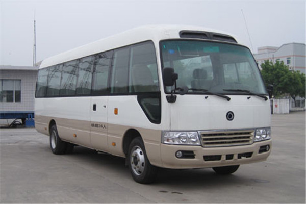 申龙SLK6800ULD5HEVL公交车（柴油/电混动国五10-32座）