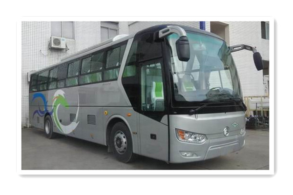 金旅XML6102JHEVD5CN插电式公交车（天然气/电混动国五25-48座）