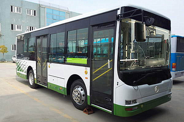金旅XML6855JHEVL5C插电式公交车（柴油/电混动国五15-31座）
