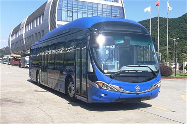 格力钛GTQ6126BEVB20低入口公交车（纯电动21-34座）