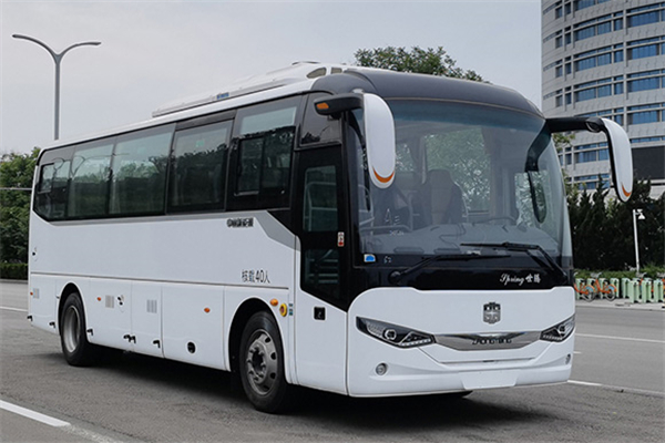 中通LCK6906EVQA3客车（纯电动24-40座）