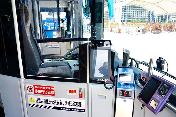 比亚迪BYD6100B1EV1低地板公交车（纯电动18-34座）